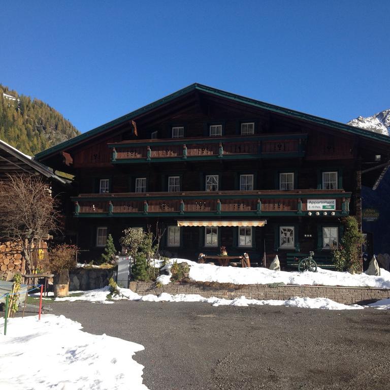 Altes Holzhaus Lägenhet Sölden Exteriör bild