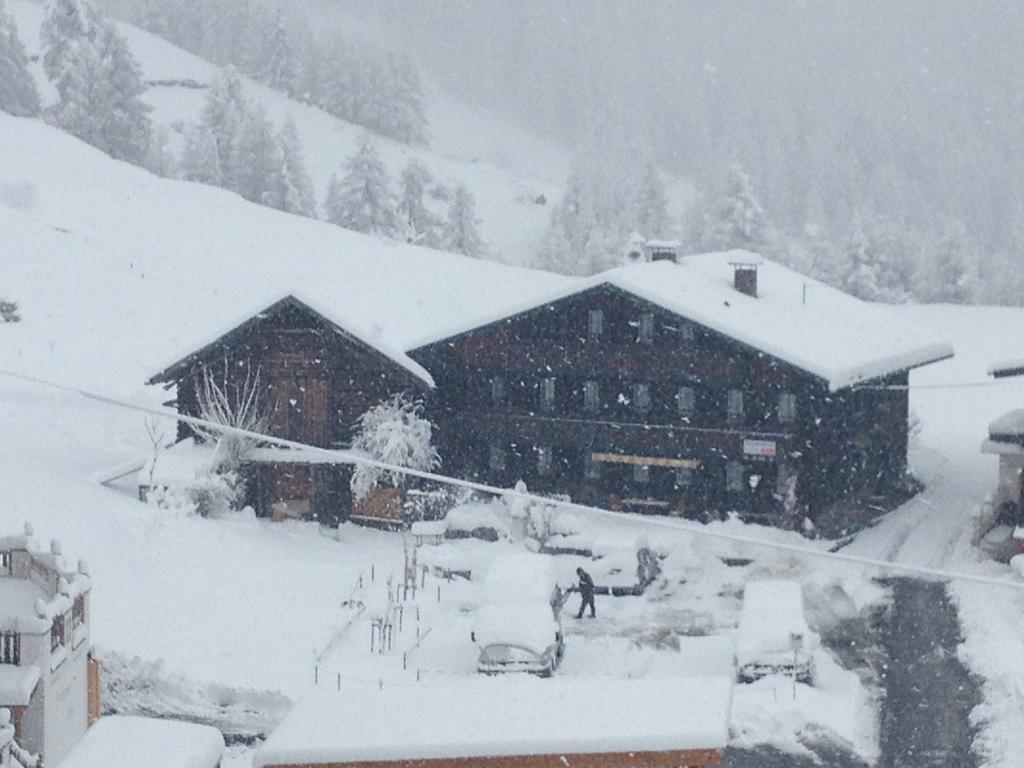 Altes Holzhaus Lägenhet Sölden Exteriör bild
